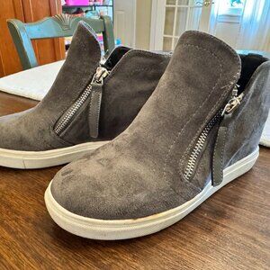 Madden Girl Presslie Womens 6.5 Gray Faux Suede High Top Zip Up Sneaker